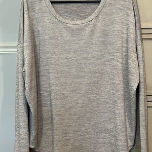 Light Gray Long Sleeve Women's Top - Classic Crewneck